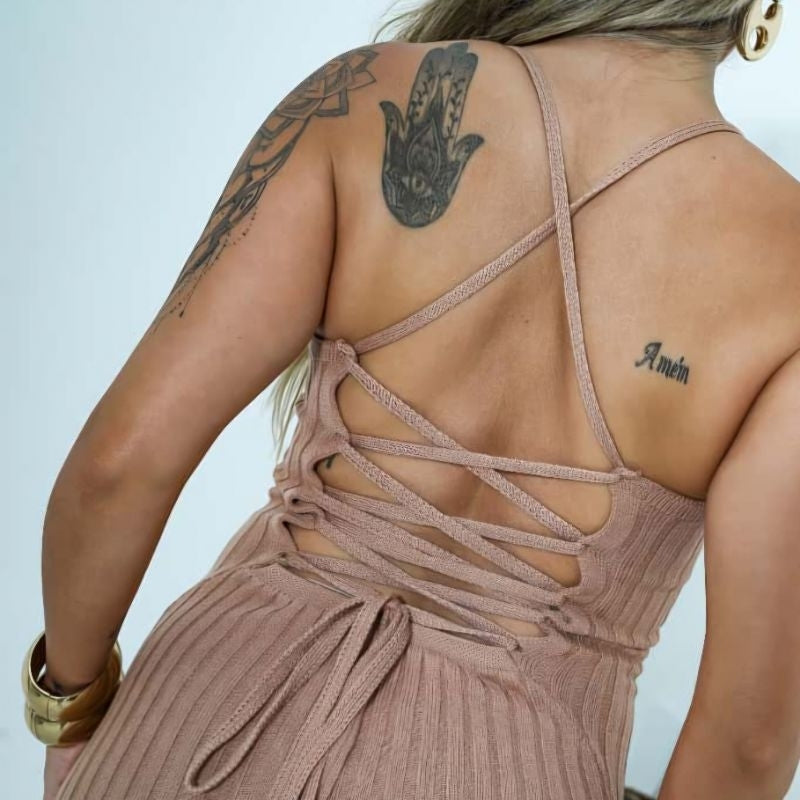 Vestido Tricot Modal Midi Trançado nas costas